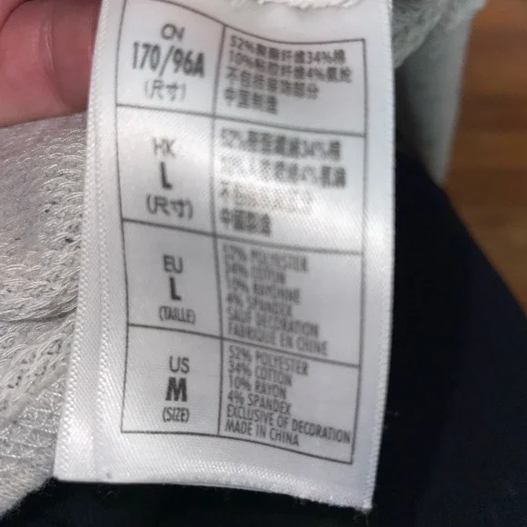 Disney Parks Side Bow Minnie Mouse Sweatshirt‎ | M - Picture 7 of 15